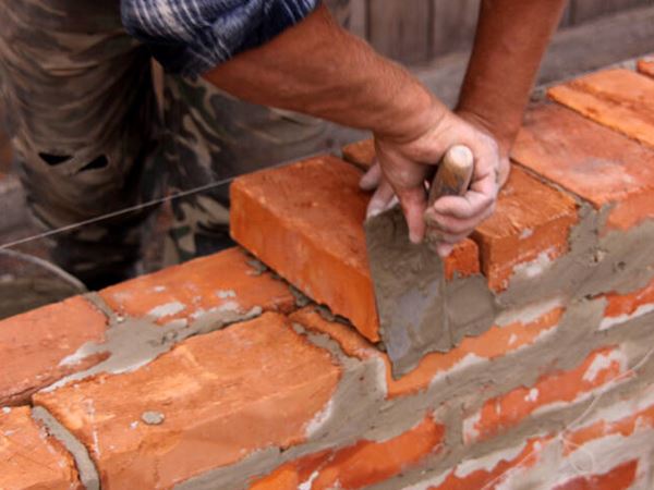 brick layer